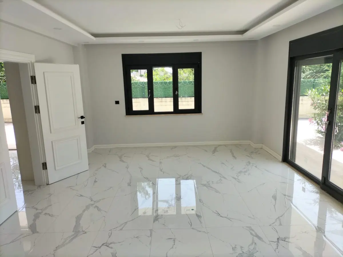 Spacious room